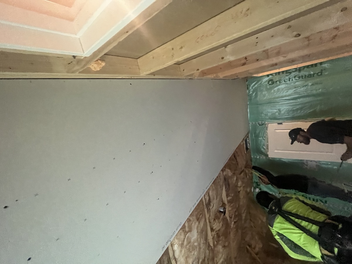 Smooth finished drywall